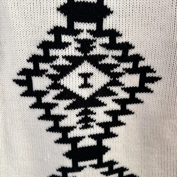 Faux fur collared vest, women’s, L - Picture 2 of 5